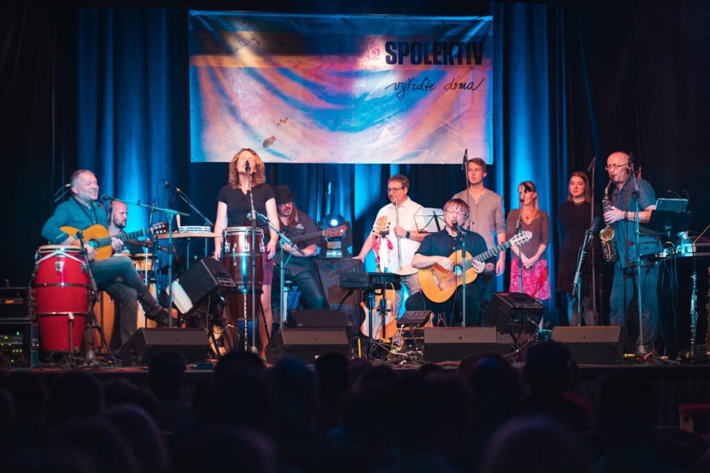 Kapela Spolektiv koncert