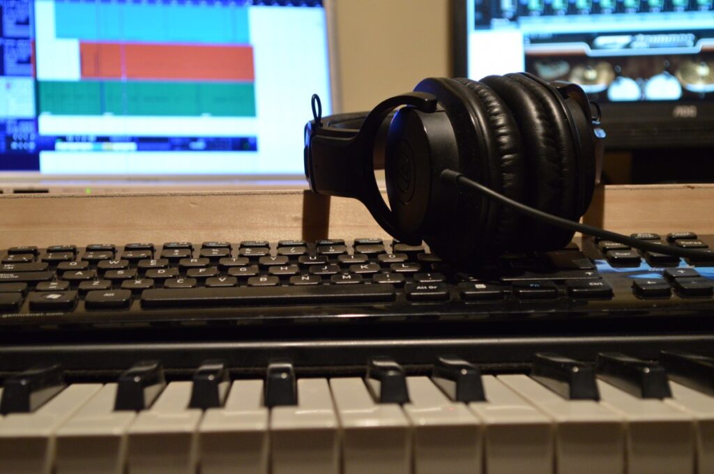 Home recording sluchátka