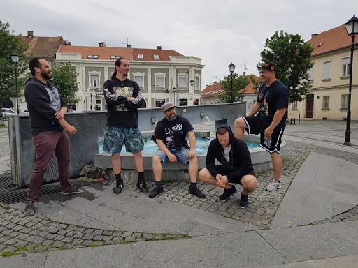 Jedeme na turné – Cuttered Flesh