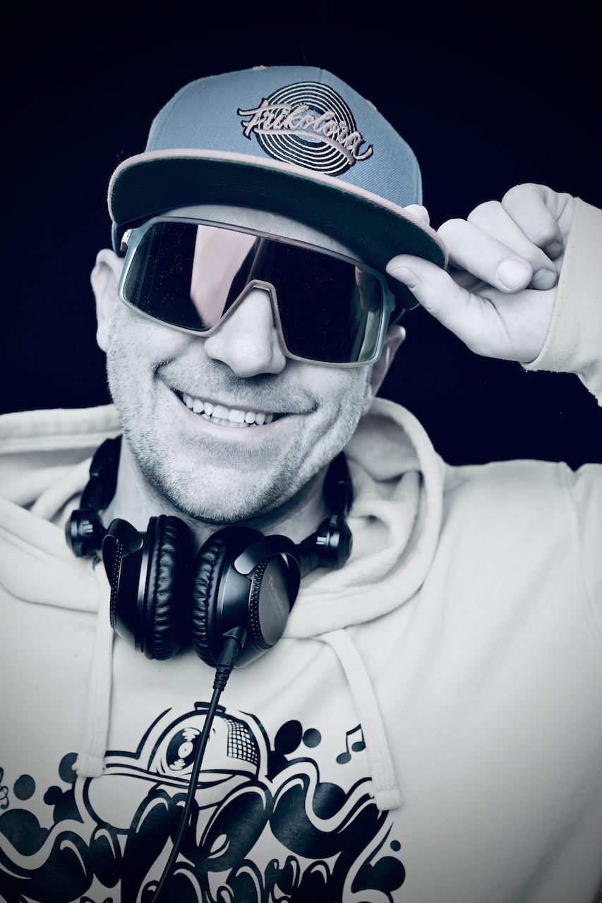 DJ Friky